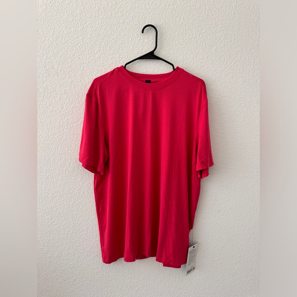 Lululemon License to Train Relaxed-Fit Short-Sleeve Shirt Pink, size L